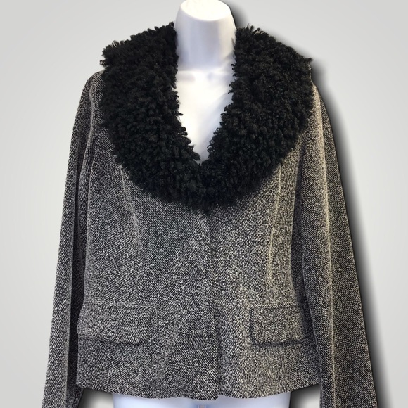 Fever Jackets & Blazers - Fever V-Neck Faux Fur Collar Jacket Size Large